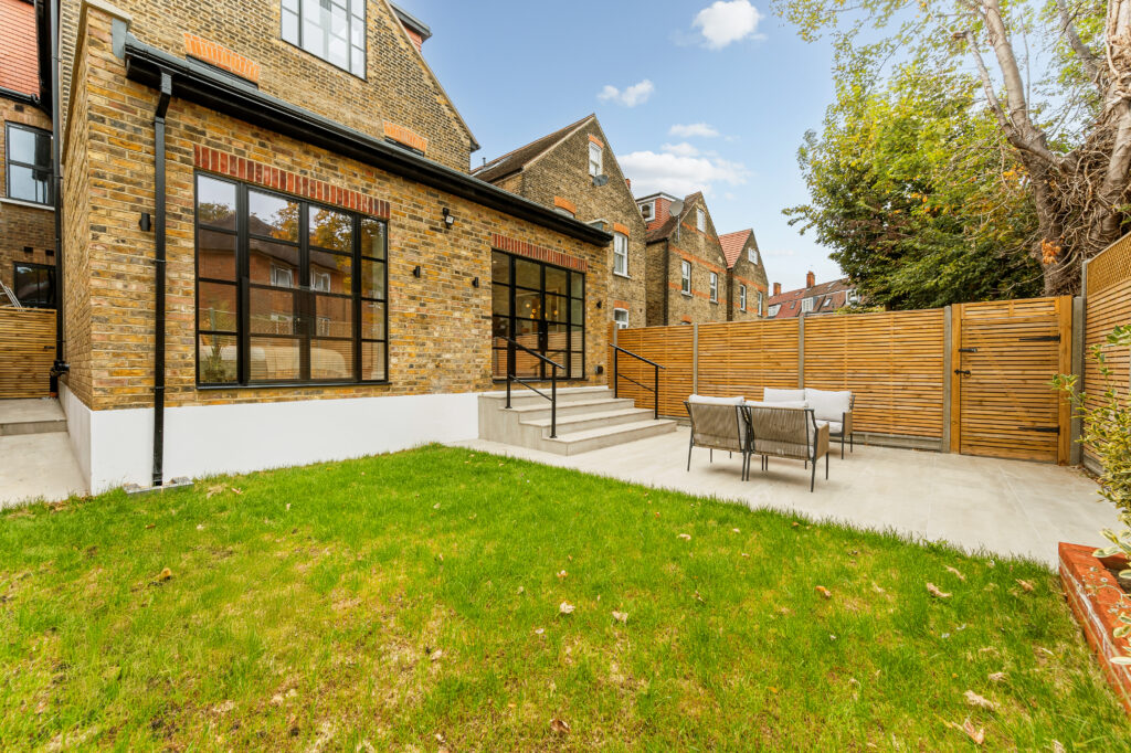 7 Woodgrange Avenue Flat 2 (13)