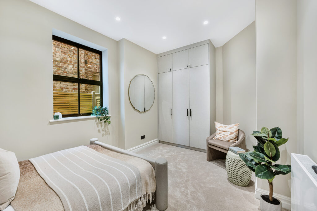 7 Woodgrange Avenue Flat 2 (18)